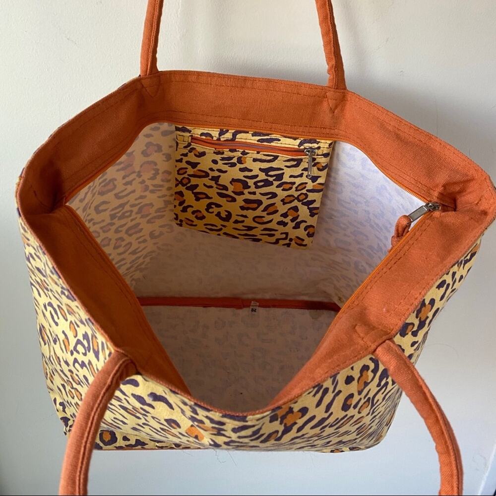 Large Canvas Leopard Print Zippered Tote - image 5